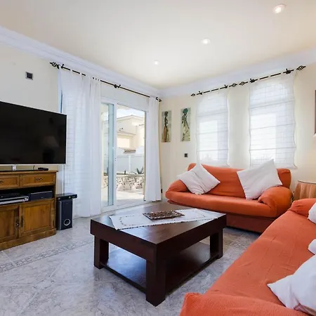 Yourhouse Casa Salud